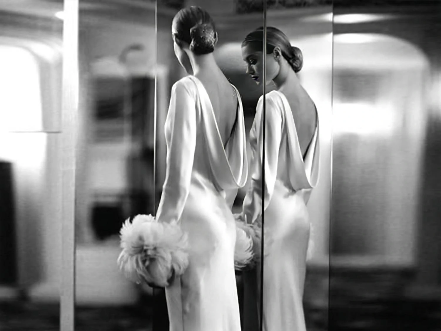 What to Expect During Your Bridal Gown Fittings