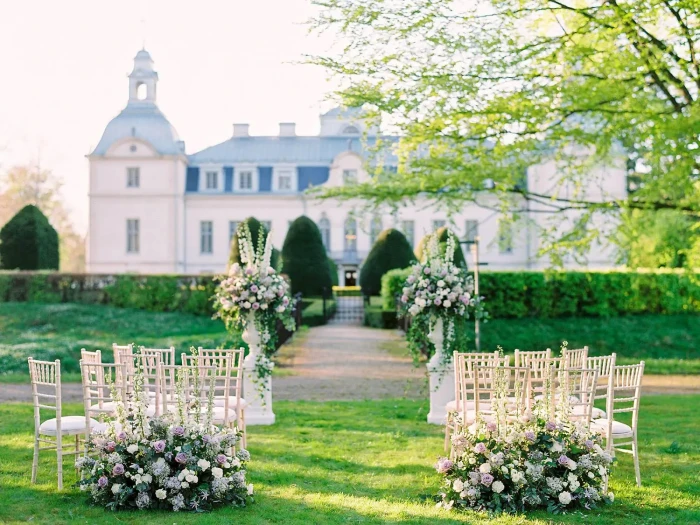 Authentic and heartfelt wedding in Sweden