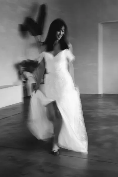 Dress:  Jurgita Bridal and Jenari.de / Photography: Katerina Suipys / Accessoires: Decolove Atelier